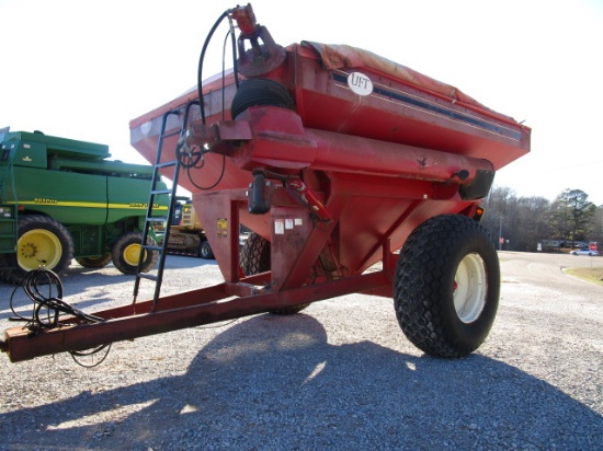 UFT 500 Grain Cart