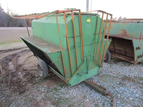 Calf Feeder