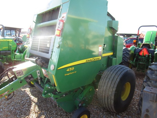 JD 459 Baler