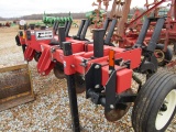 Unverferth Zone Builder No Till Ripper, 5 shank