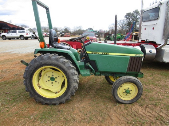 JD 790 TRACTOR