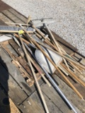 *PALLET* HAND TOOLS, BROOMS, TRILES