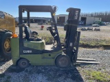 Clark CG25 Fork Lift