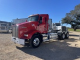 2012 Kenworth T800 Truck Tractor Daycab T/A