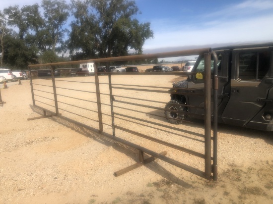 24FT Heavy Duty Free Standing Cattle Panel