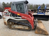 Takeuchi TL8 High Flow Skidsteer