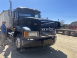 2000 Mack CH613 Daycab Truck T/A