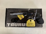 Taurus Tracker 22LR/22Magnum Convertible