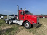 2013 Kenworth T800 Daycab Truck Tractor T/A