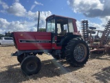 International 3088 Tractor