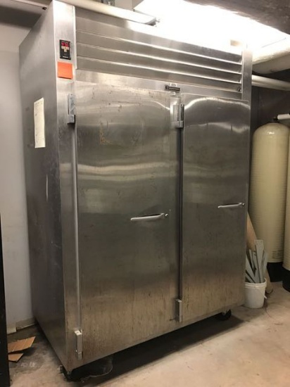 Traulsen Refrigerator  MOD. APT232WUT-PHM; SER. #: TJ9411