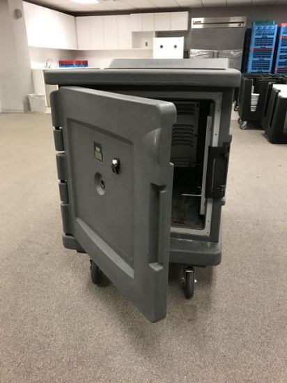 Cambro hot food holding cabinet MOD. CNBH1826L; SER. #: B112574