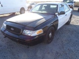 2010 FORD CROWN VICTORIA