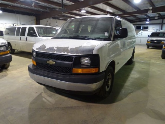 2006 CHEVY EX-2 2500 EXPRESS VAN W/DURAMAX DIESEL