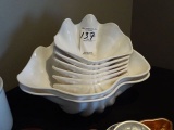 CLAM SHELL DISHES (X8)