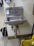 S/S BOW NECK SINK