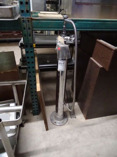 NEW OLD STOCK FLOOR MOUNT POT FILLER