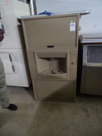 MOTEL ICE DISPENSER