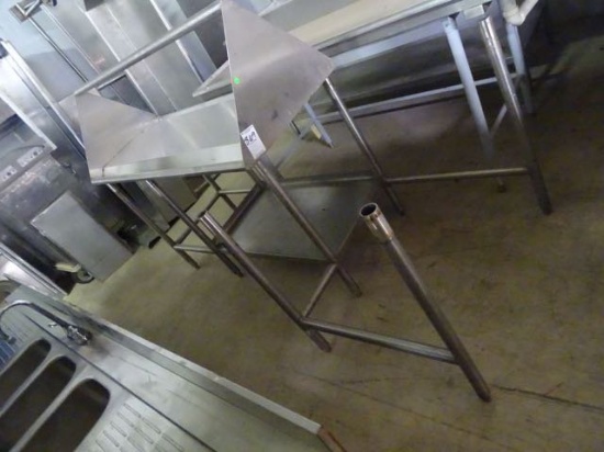 FRAME & HOSTESS STAND