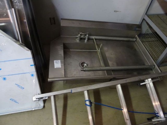 S/S DISH TABLE DIRTY SIDE