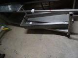 S/S EQUIPMENT STAND