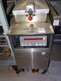 HENNY PENNY BROASTER