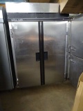 MANITOWOC 2 DOOR REFRIGERATOR