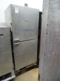 HEATED CABINET