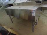 S/S DRAIN TABLE