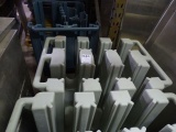 PLATE LOWERATOR