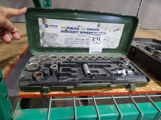 SOCKETS ½” DRIVE