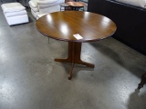 40” DROP SIDE ROUND TABLE