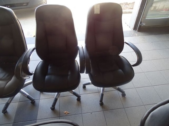 EXC CHAIRS (X4)