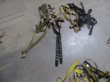 SAFETY HARNESSES (X4)