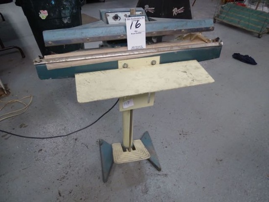 BAG SEALER FOOT OPERATED 24”