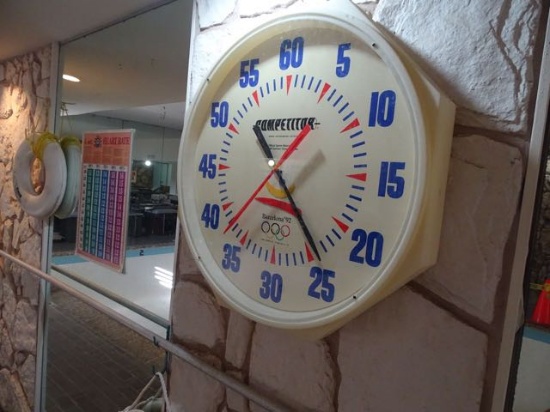 COMPETITION 2ND HAND CLOCK