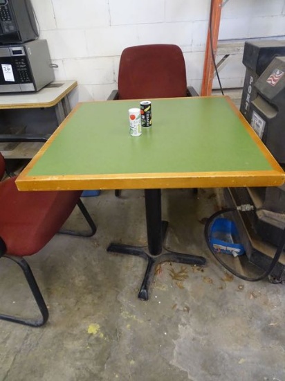 BREAK TABLES 36 X 36 (X4)