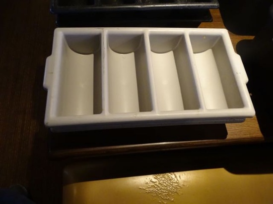 SILVERWARE W/HOLDERS (X2)