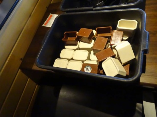 CONDIMENT HOLDERS X1