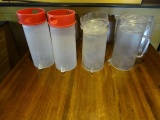 TEA PITCHERS W/LID (X4)