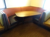 CORNER BOOTH W/TABLE