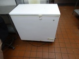 GE CHEST FREEZER