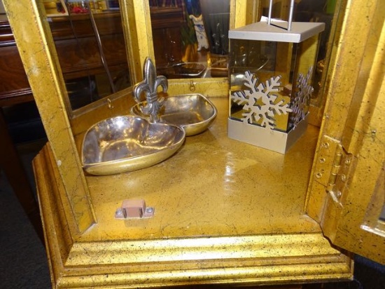CANDY DISH & SNOW FLAKE LANTERN (X2)  RETAIL $35