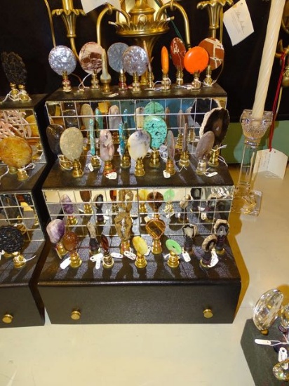FINIALS X1 LOT