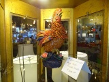 ASIAN PORCELAIN ROOSTER  RETAIL $370