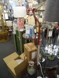 METAL STANDS (X3)  RETAIL $30
