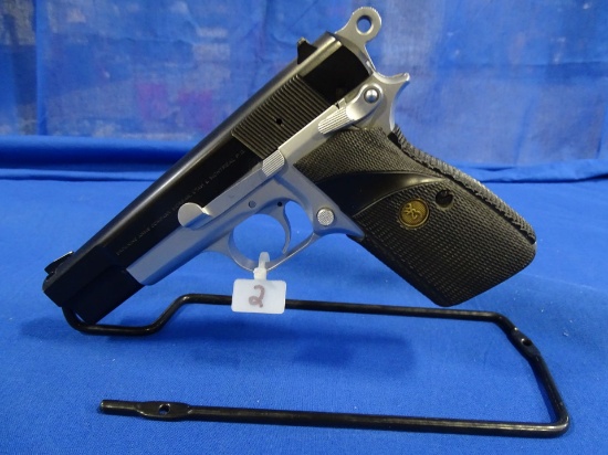 BELGUIM BROWNING HI POWER 9MM W/2 MAGS & CASE S/N# 245NW52243