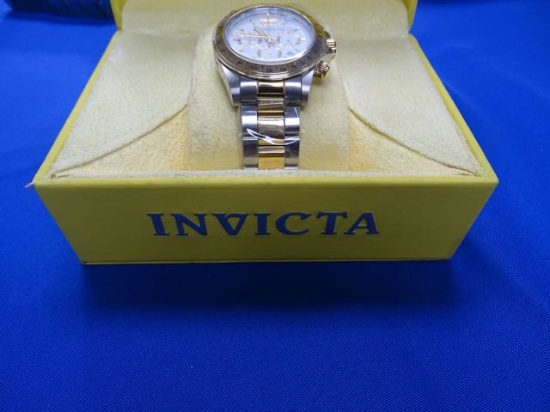 INVICTA WATCH W/CASE