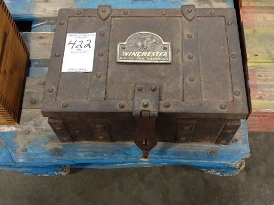 WINCHESTER RIFFLE & SHOTGUNS AMMO BOX
