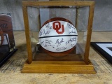 OU SOONERS BASKETBALL SIGNED BY LON KRUGER & SEVERAL PLAYERS IN A CASE